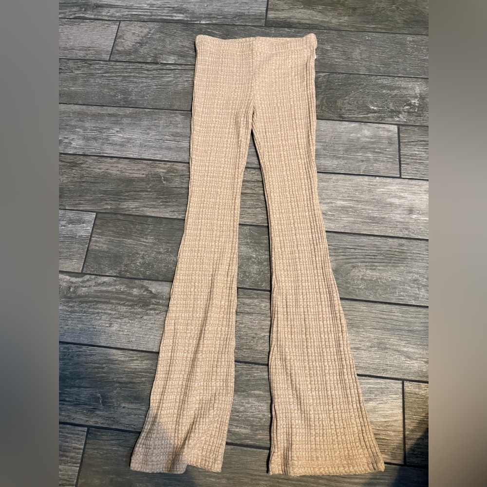 New Urban Outfitters Rosie Ribbed Pull On Flare Pant